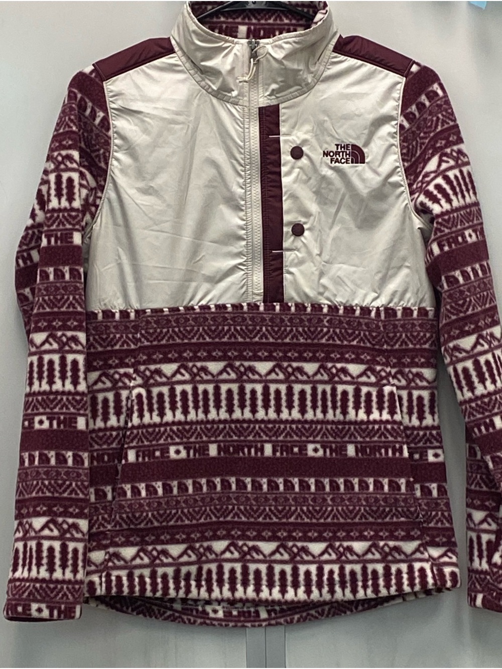 The North Face Cream and Burgundy Patterned Fleece Pullover